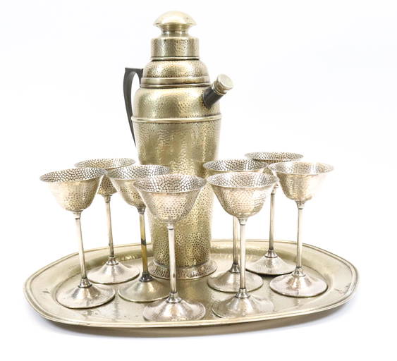 Deco Benedict Cocktail Set