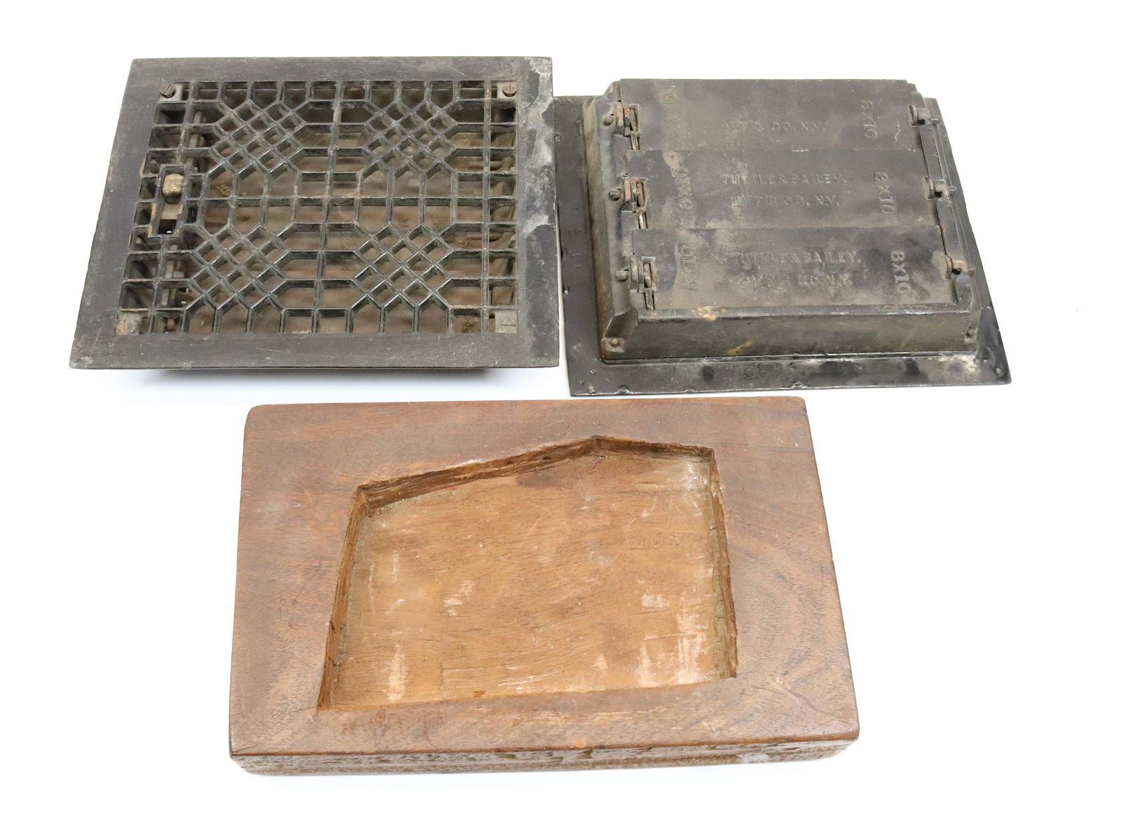 (2) CAST IRON HEATER VENTS (1 of 3)