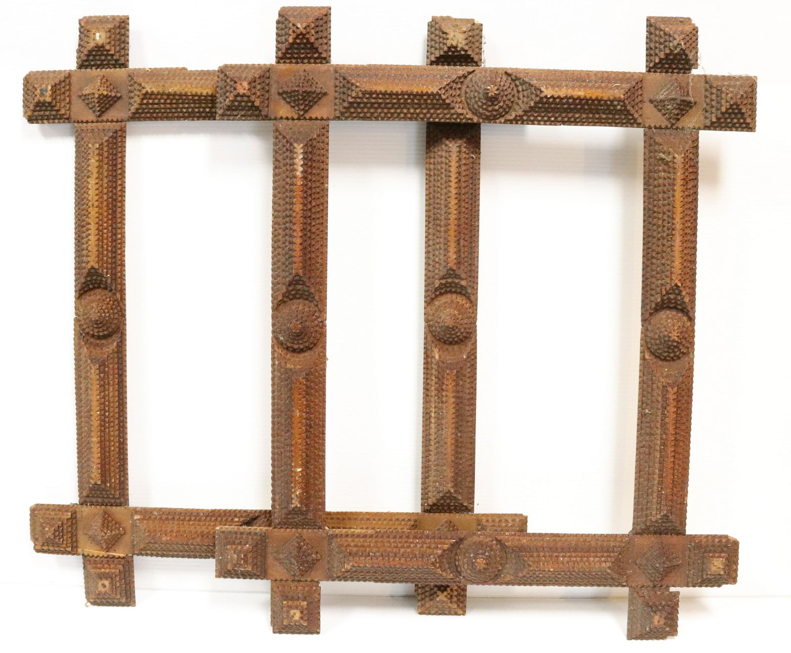 PR. TRAMP ART FRAME (1 of 11)