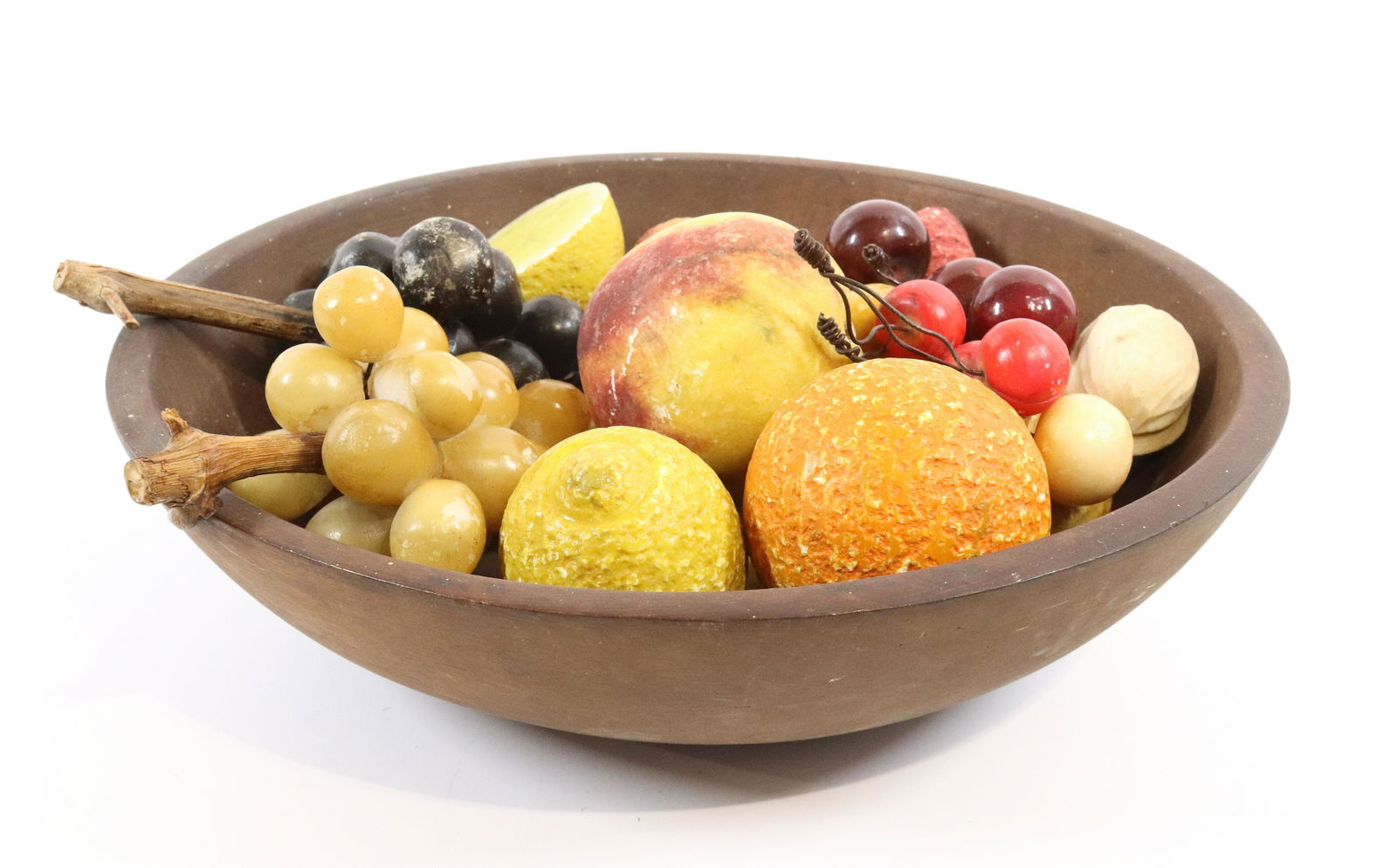 WOODEN BOWL WITH VINTAGE STONE FRUIT (1 of 5)