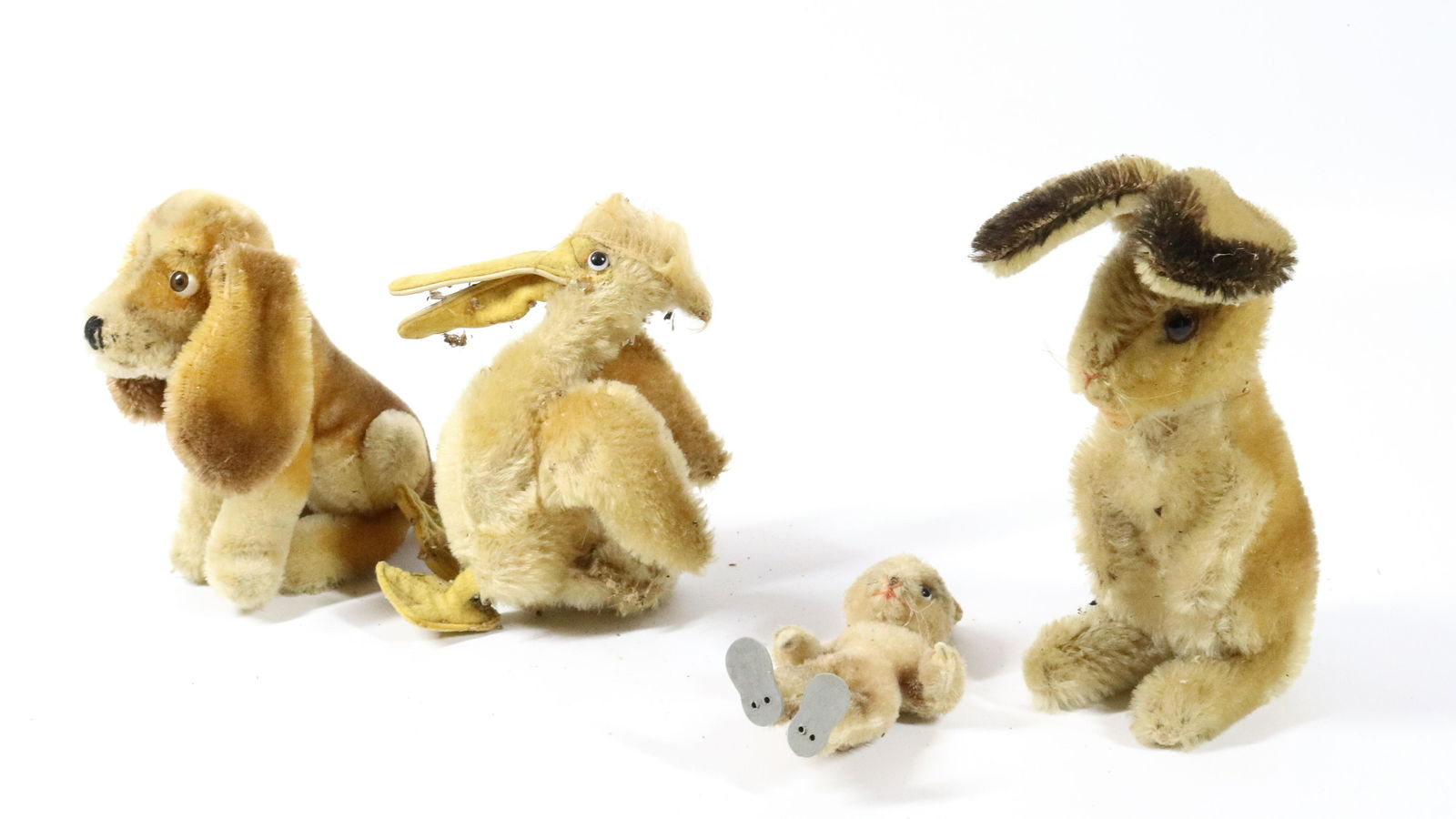 (4) STEIFF ANIMALS (1 of 2)