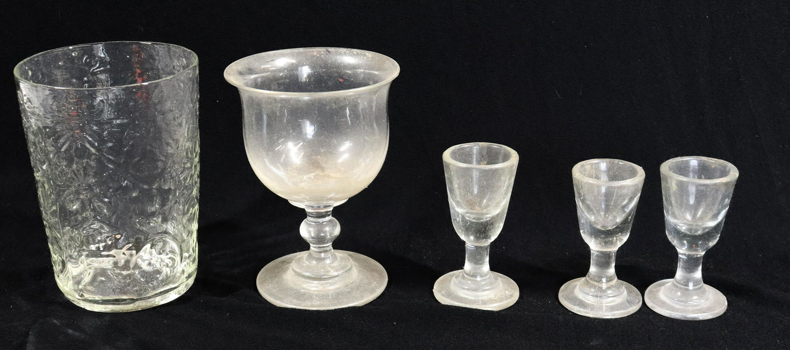 (5) BLOWN GLASS ITEMS (1 of 3)