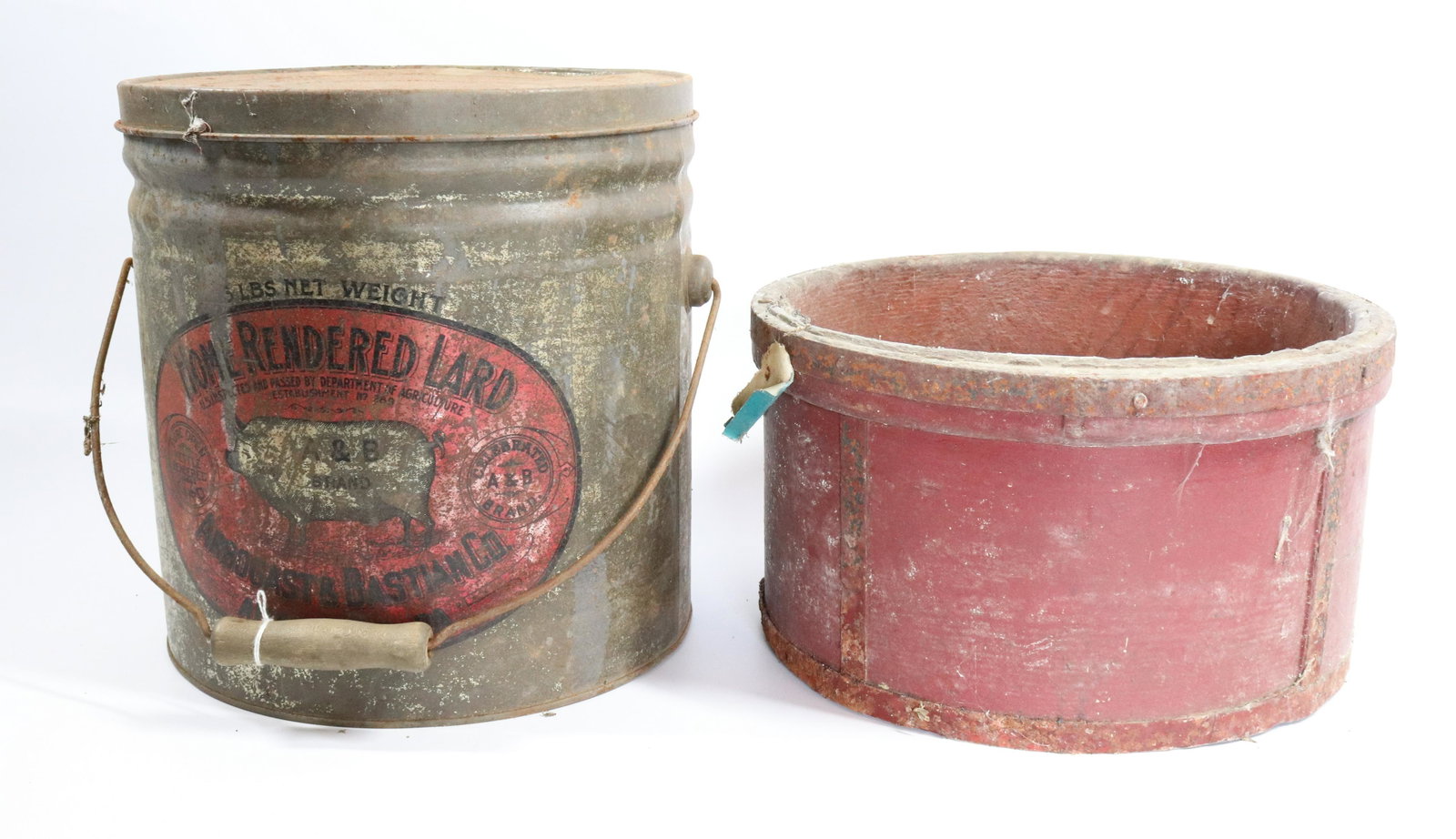 RED GRAIN MEASURE AND LARD CAN: AROGAST & BASTIAN LARD 6 1/2" X 11 3/4" 11"H Terms: Please Read Carefully before Bidding. Hartzell’s Auction Gallery Inc. will Conduct an ON-LINE ONLY Auction at 2481 Belvidere Rd, Phillipsburg, Nj.