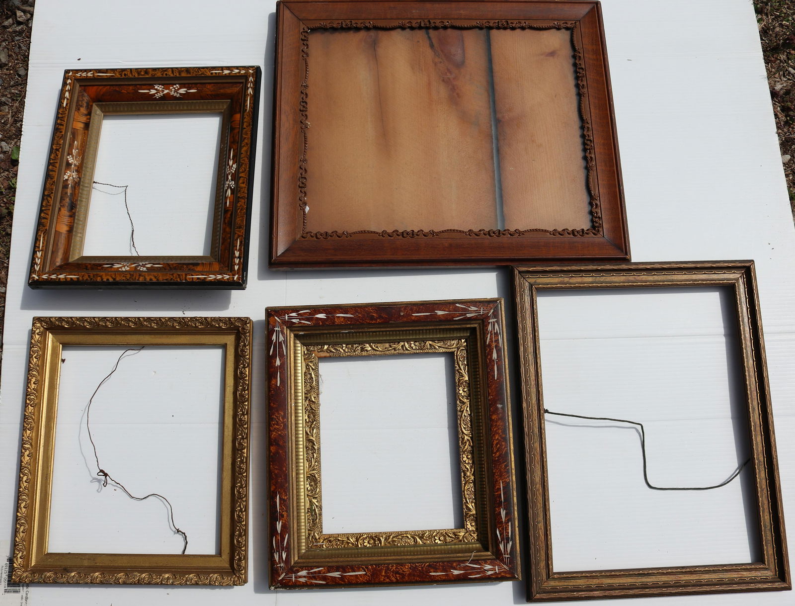 (5) PICTURE FRAMES  VINTAGE (1 of 1)
