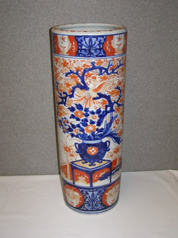 24" IMARI UMBRELLA STAND: 24" IMARI UMBRELLA STAND