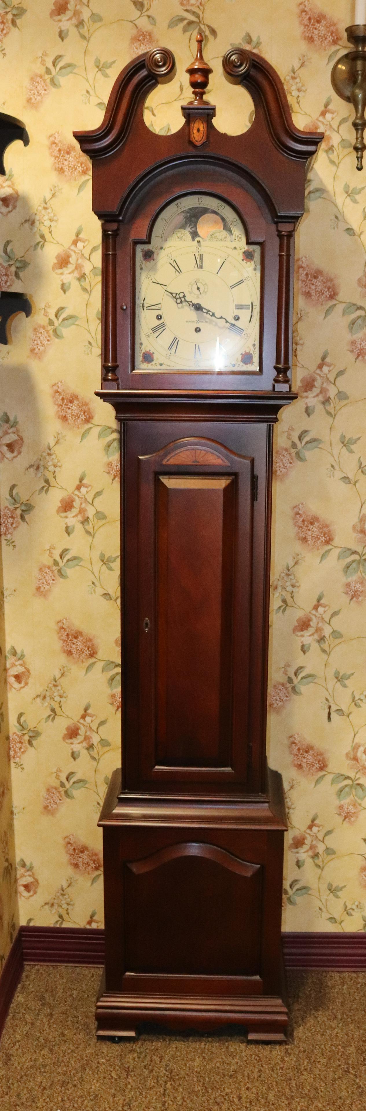 HOWARD MILLER GRANDFATHER CLOCK (1 of 2)