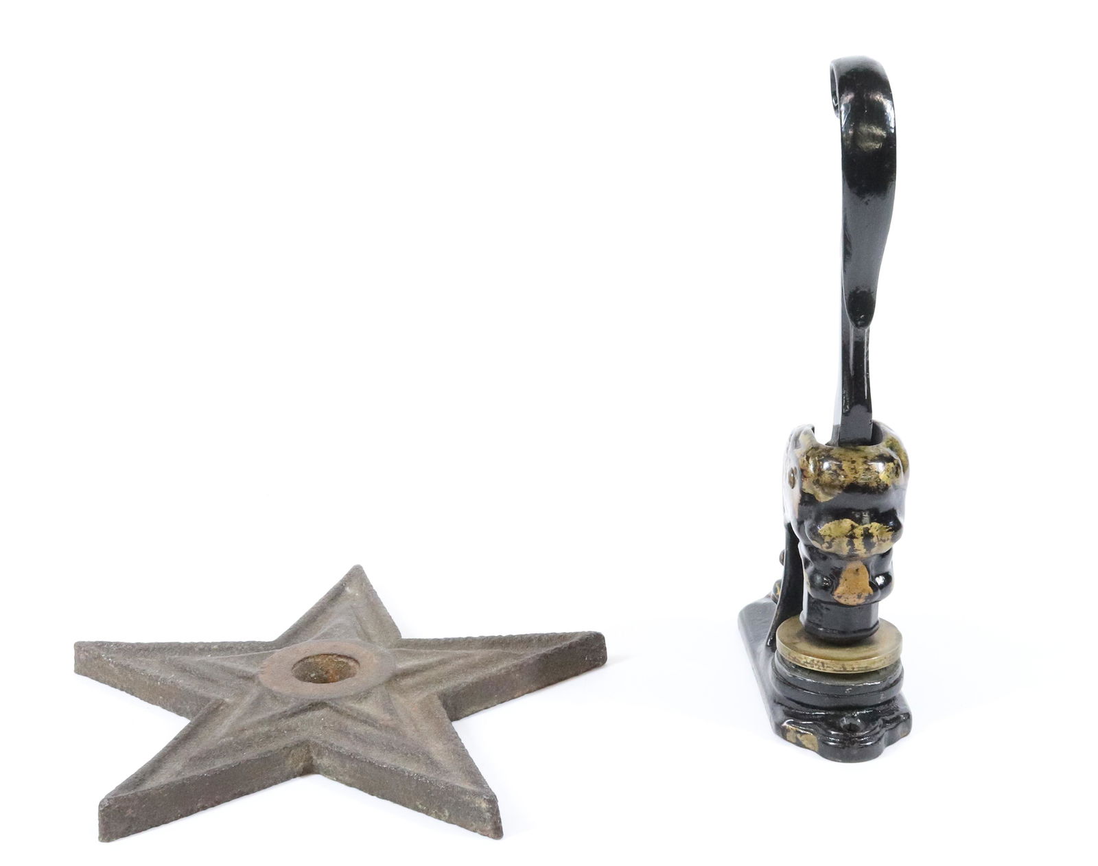 LION NOTARY PRESS AND ARCHITECTURAL STAR (1 of 3)