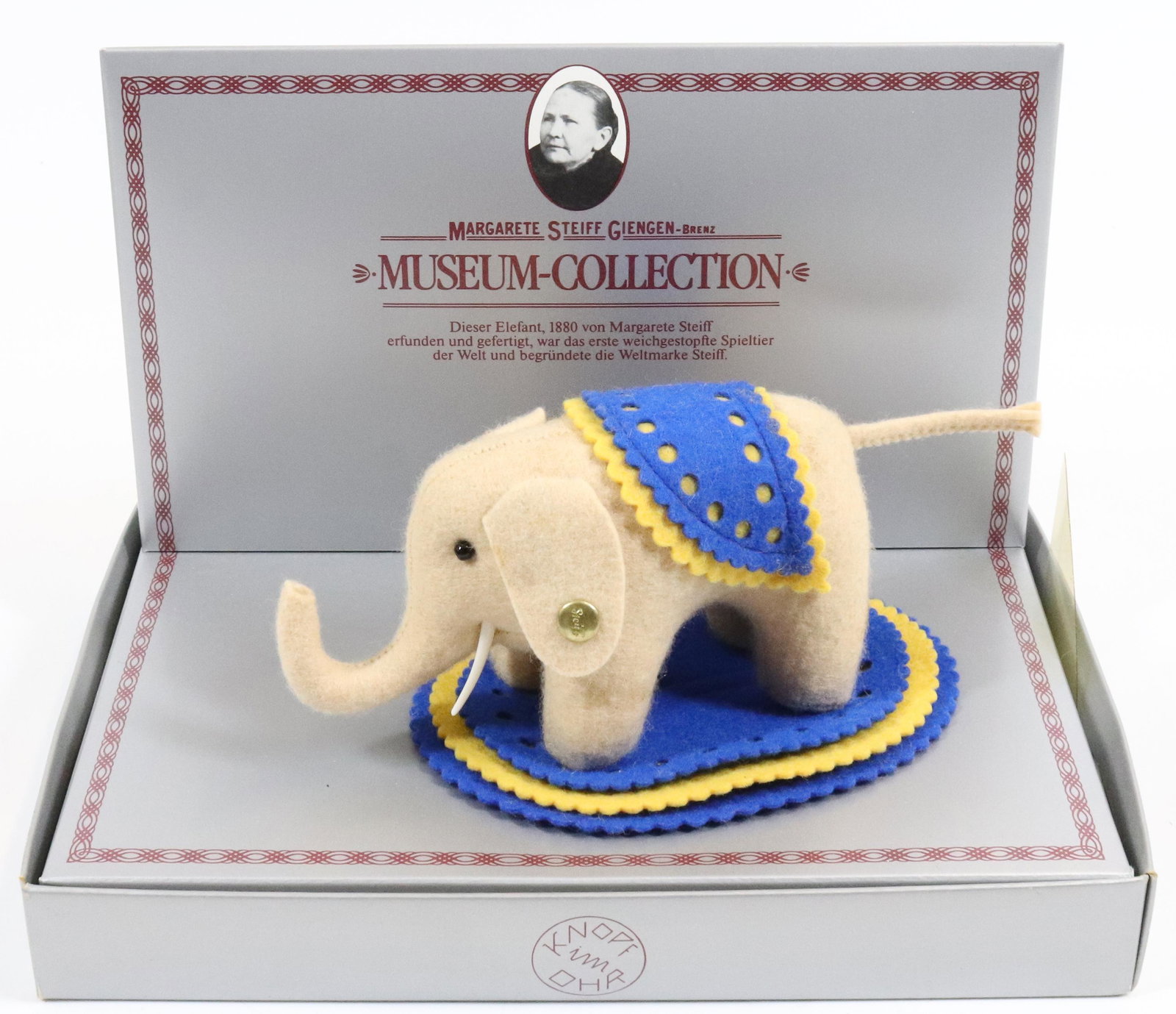 1984 STEIFF MUSEUM COLLECTION FELT ELEPHANT: REPLICA 1880 IN ORIGINAL BOX.