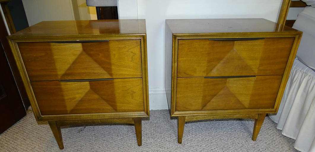 Pr Mid Century Nightstands