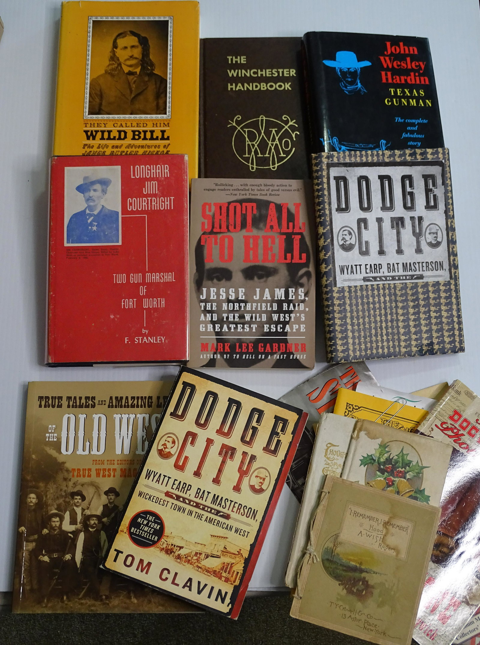 BOOKS WESTERN TALES AND LEGENDS: APPROX 15 BOOKS/PAMPHLETS ALL WESTERN DODGE CITY ETC AND WINCHESTER BOOK UPDATED 2023 Terms for Purchasing and Shipping of Auction Items. Please read carefully before bidding. All payments for purchas