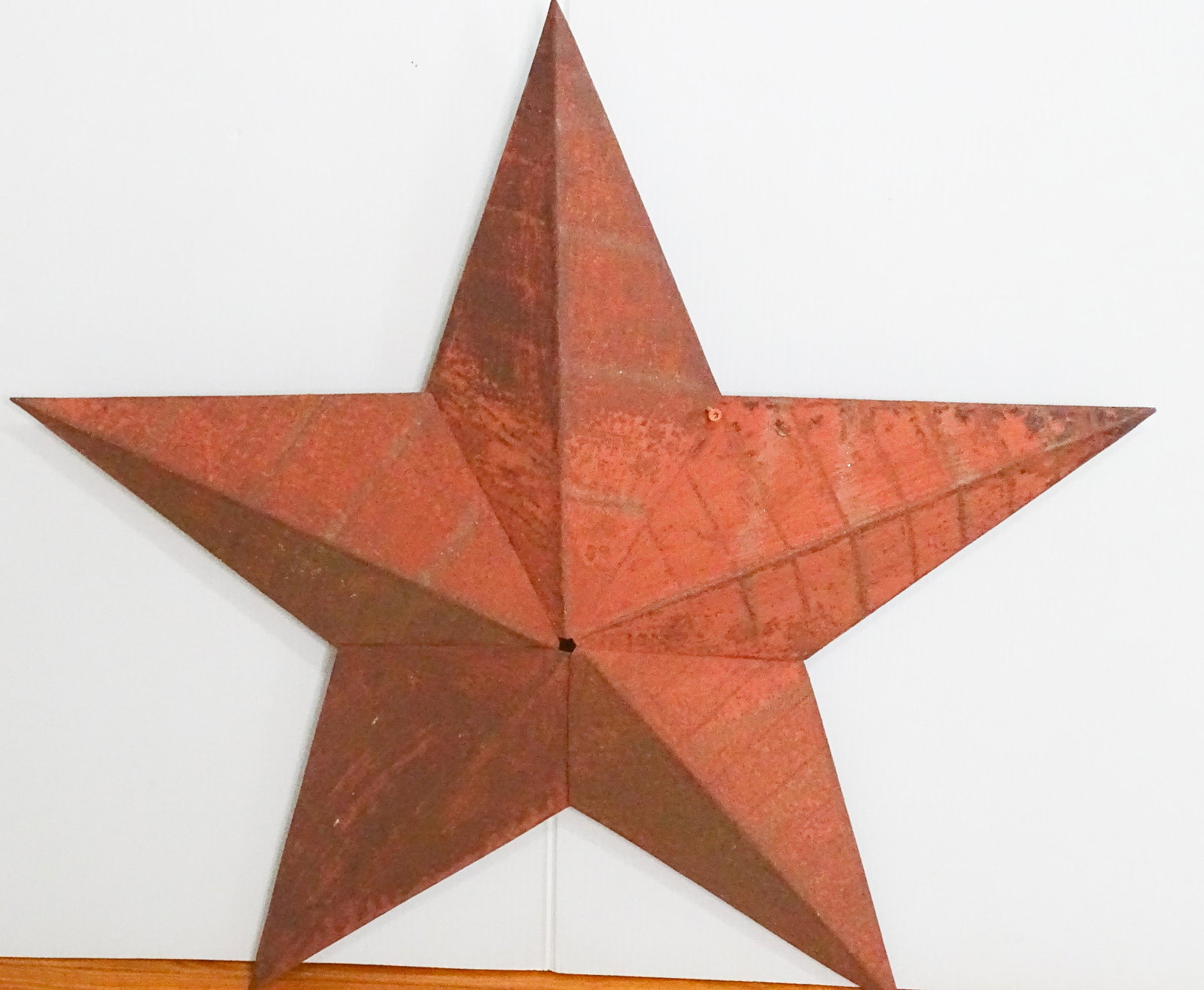 DECORATIVE STAR: METAL TIN PAINTED RED MADE IN INDIA 29" X 29" UPDATED 2023 Terms for Purchasing and Shipping of Auction Items. Please read carefully before bidding. All payments for purchases will be made through Liv