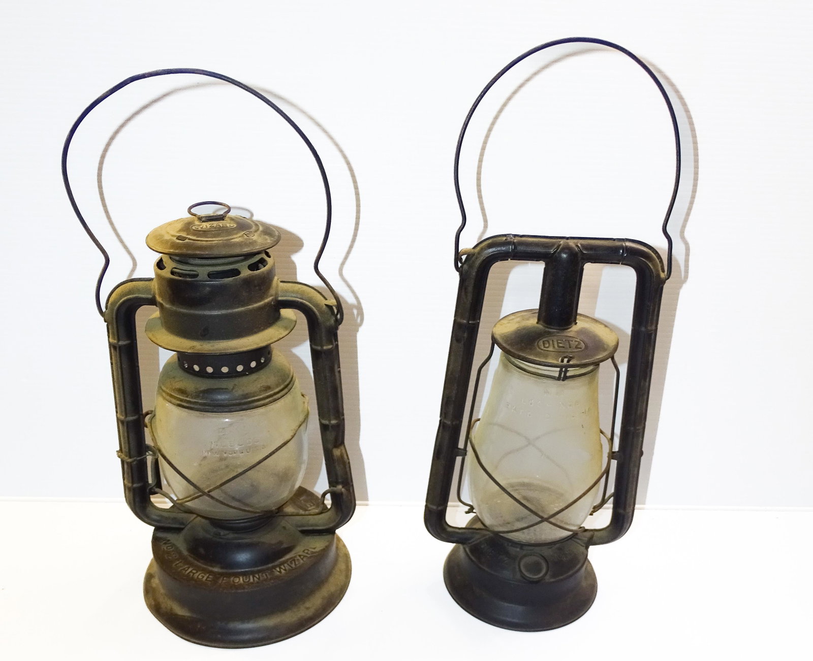 PR. OF DIETZ LANTERNS: LG. WIZARD AND MONARCH UPDATED 2023 Terms for Purchasing and Shipping of Auction Items. Please read carefully before bidding. All payments for purchases will be made through LiveAuctioneers.com paymen