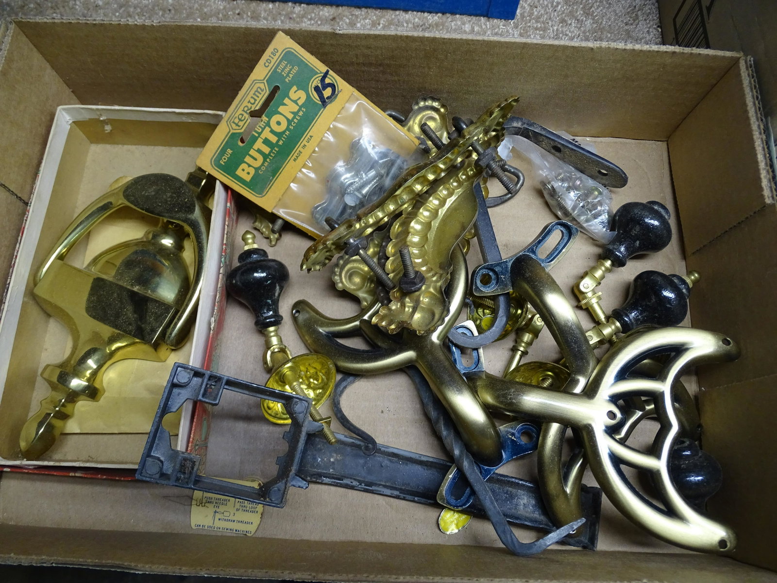 DOOR KNOCKER AND DRAWER PULLS: VICTORIAN DRAWER PULLS AND VINTAGE DOOR KNOCKER IN BOX UPDATED 2023 Terms for Purchasing and Shipping of Auction Items. Please read carefully before bidding. All payments for purchases will be made th