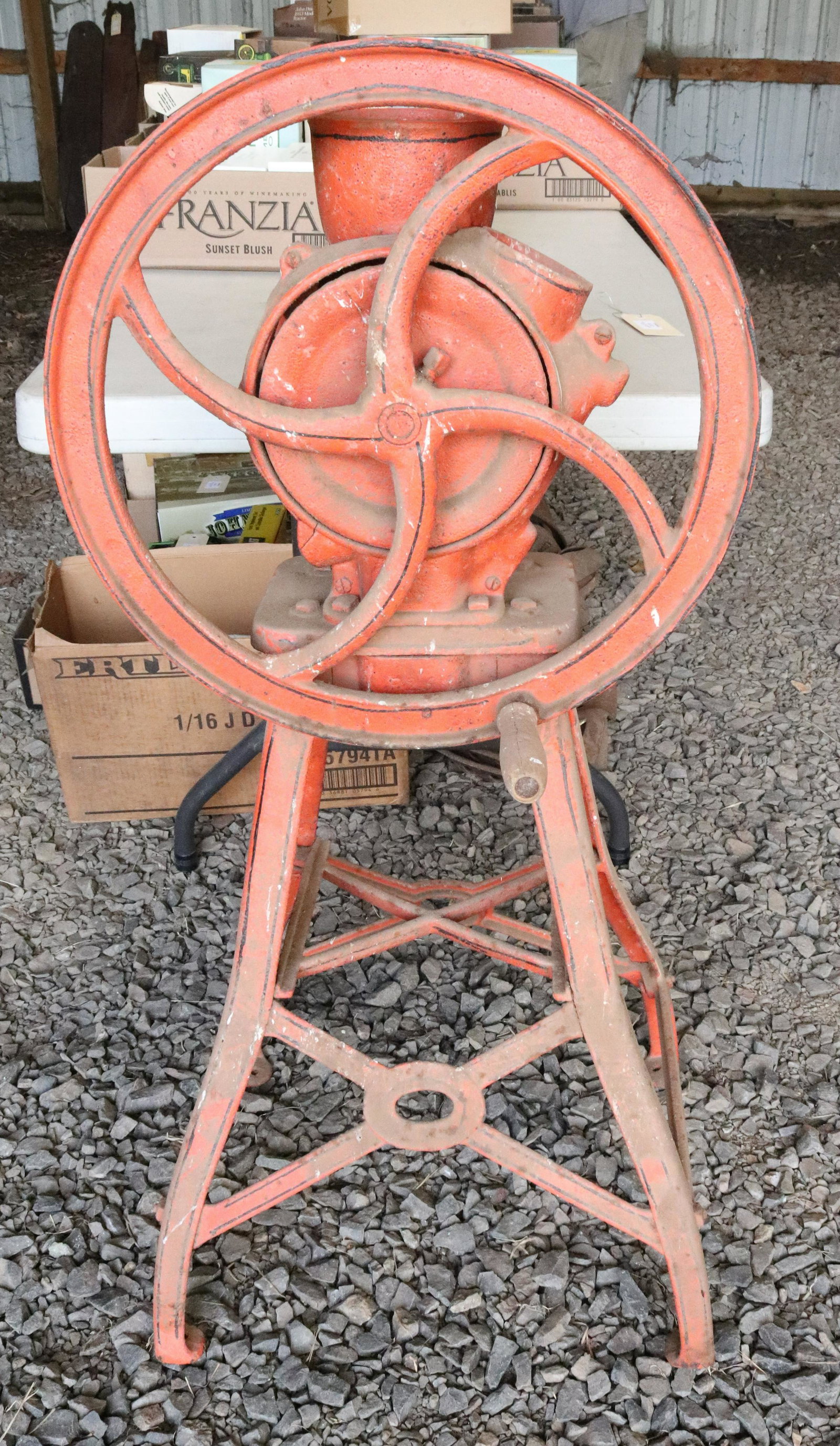 ANTIQUE CORN SHELLER (1 of 3)