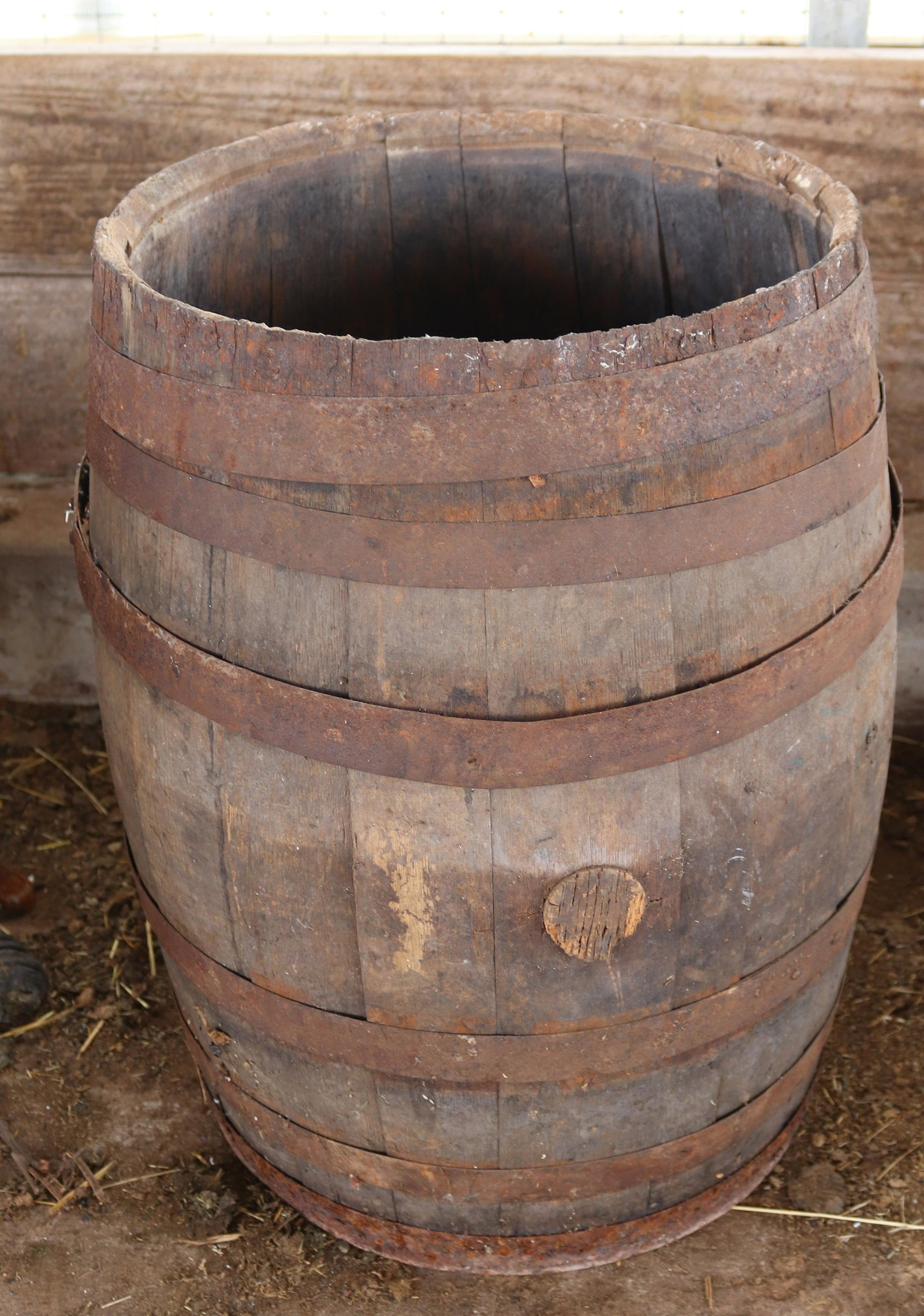 WOODEN BARREL: WOOD WITH IRON BANDS. 24". Auction Terms for August 1, 2023 The Estate of John Yablonsky. This Sale is PICK-UP ONLY. Hartzellís Auction Gallery will offer Live In-Person Bidding, Absentee, Teleph