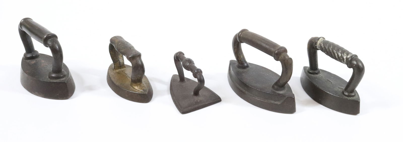 LOT OF MINIATURE IRONS (1 of 3)