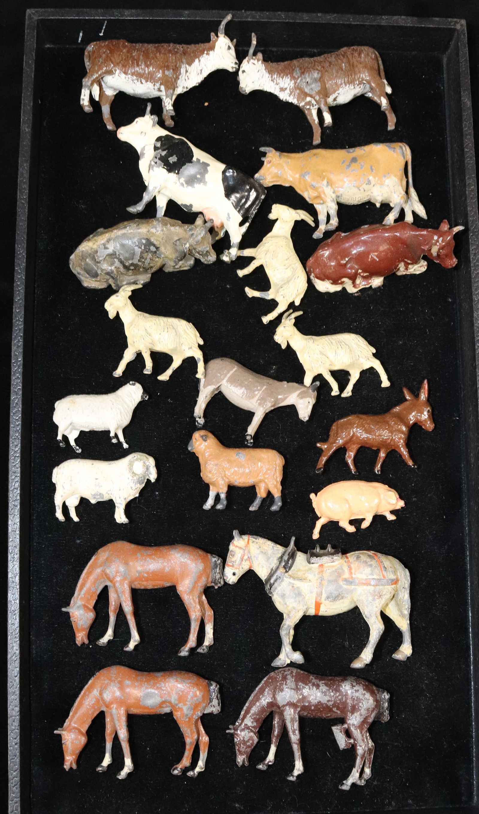 LOT OF HOLLOW BODY TOY FARM ANIMALS: (19) SOME MRKD. BRITAIN'S, MADE IN ENGLAND. LARGEST 3 1/4" L. PLEASE READ CAREFULLY - Terms for Purchasing and Shipping of Auction Items. Please read carefully before bidding. All payments for purchas