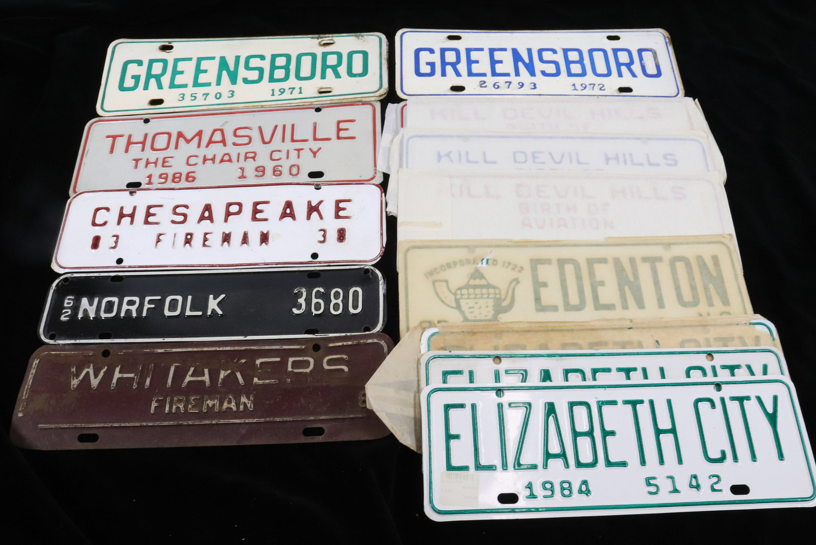 LOT OF LICENSE PLATES (1 of 3)
