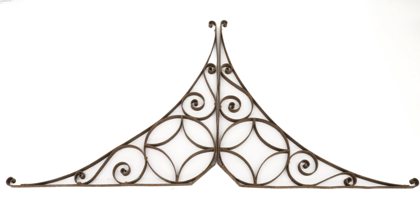 PAIR OF LARGE WROUGHT IRON BRACKETS (1 of 1)
