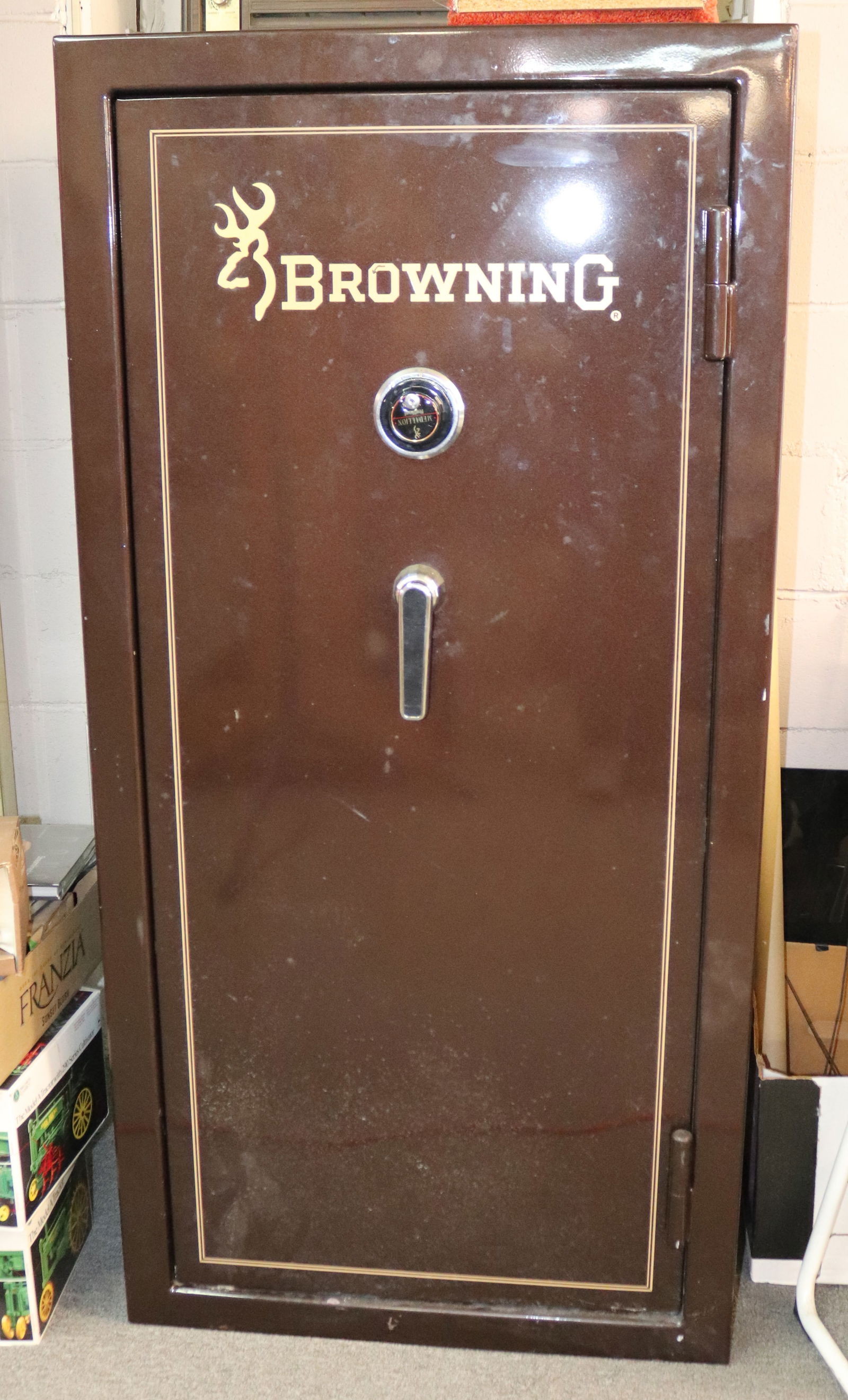 Browning Gun Safe Auction