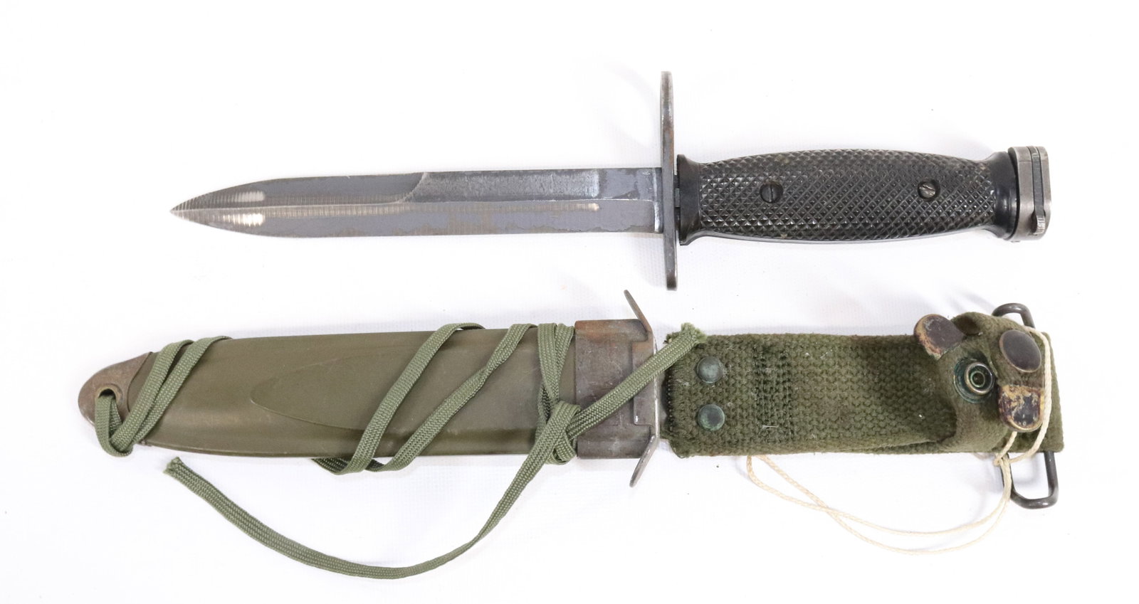 U.S.M. BAYONET AND SCABBARD: MARKED; USM 8A1