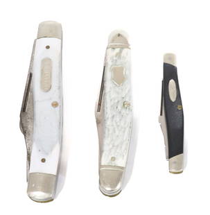 POCKET KNIFE LOT: (3) INCLUDING - OLD TIMER, REMINGTON, AND COLT