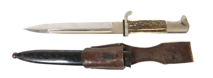 WWII GERMAN BAYONET: C. LUTTERS & CO. SOLINGEN, ANTLER HANDLE WITH SCABBARD - 8" BLADE