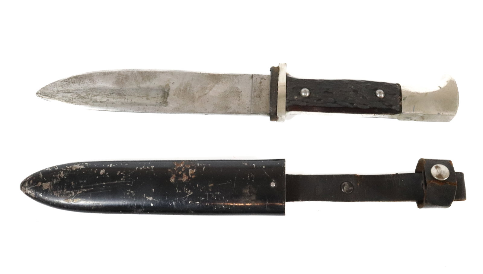WWII GERMAN BAYONET: BLADE MARKED; THE DREIER CO. WITH SCABBARD - 5 1/2" BLADE