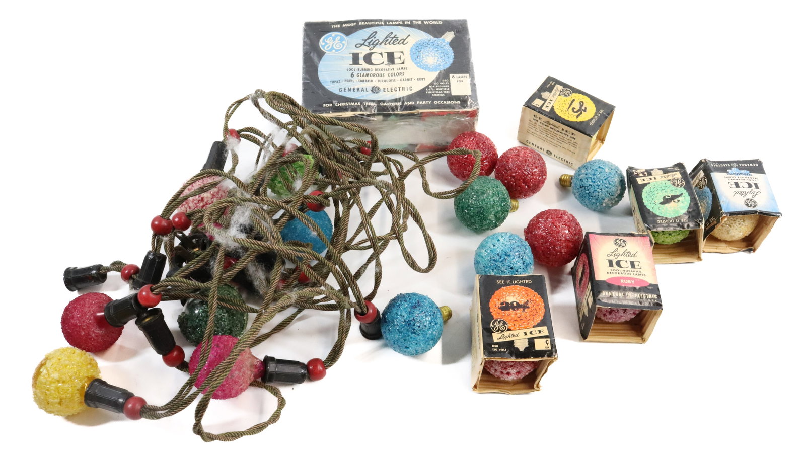 LOT OF VINTAGE LIGHTED ICE BALL CHRISTMAS LIGHTS: SOME IN ORIGINAL PACKAGING. INCLUDES VINTAGE STRING WITH BULBS.