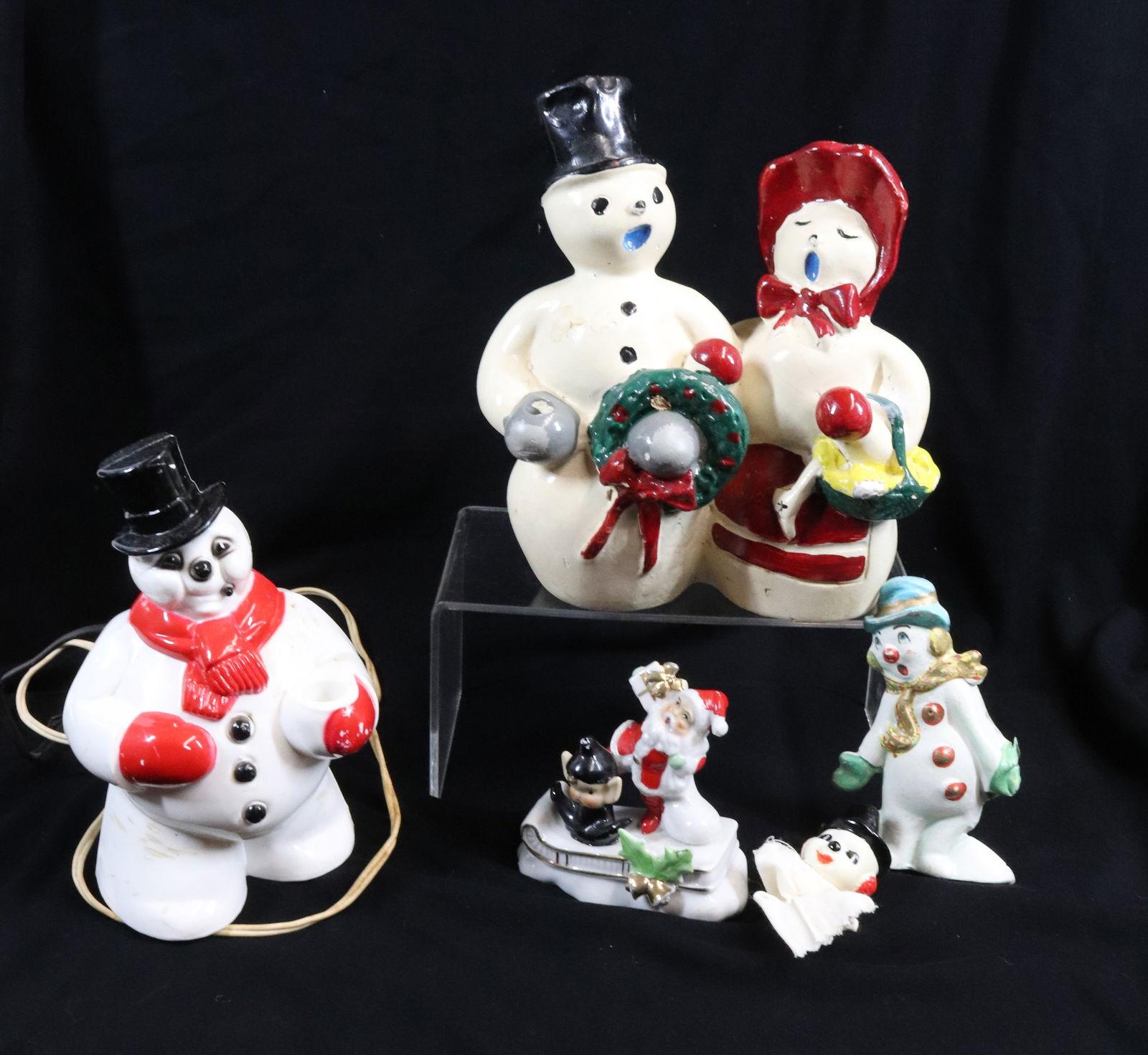 LOT OF VINTAGE CHRISTMAS DECORATIONS (1 of 4)