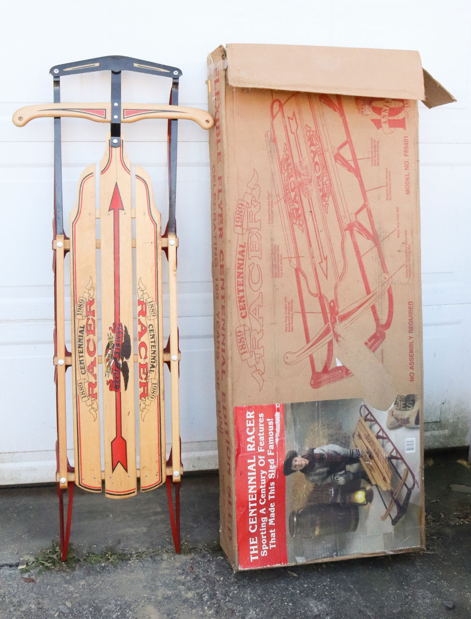 FLEXIBLE FLYER CENTENNIAL SLED (1 of 2)