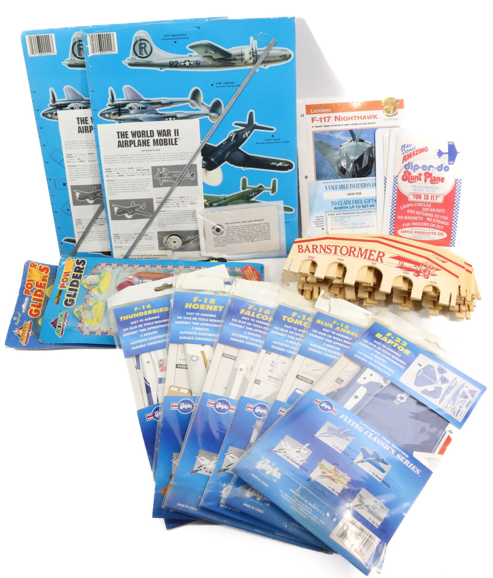 LOT OF TOY PLANE GLIDERS AND MORE (1 of 4)