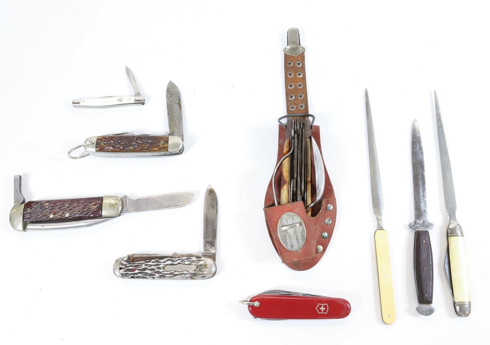 LOT OF POCKET KNIVES AND LETTER OPENERS (1 of 5)