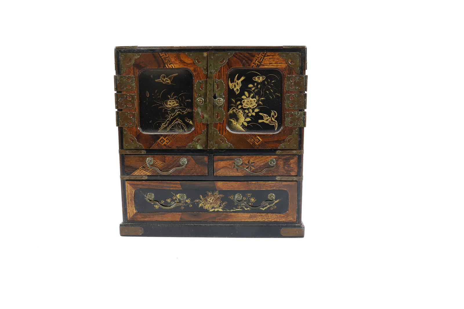 JAPANESE MARQUETRY BOX (1 of 6)
