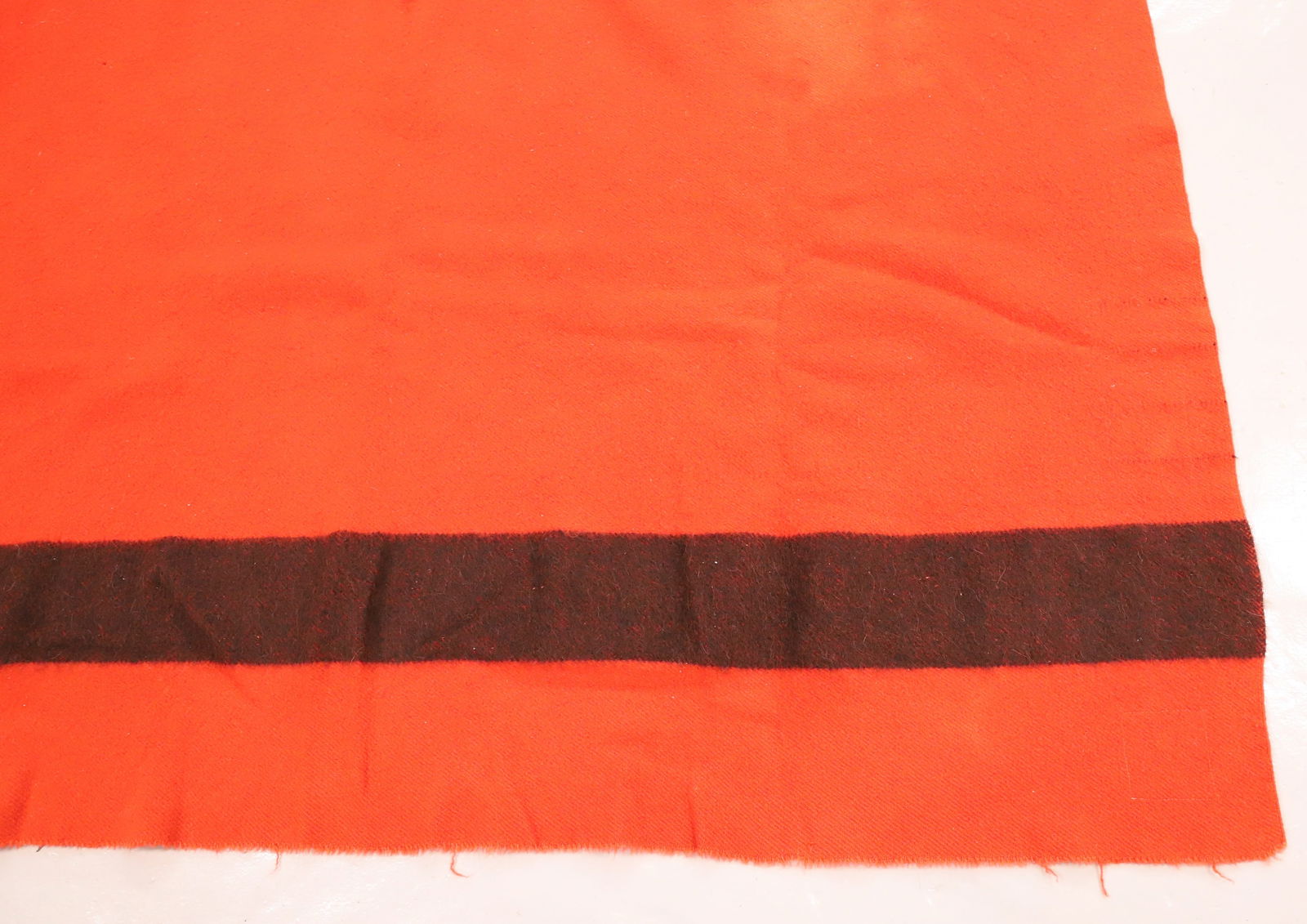 RED/BLACK WOOL CAMP BLANKET (1 of 6)
