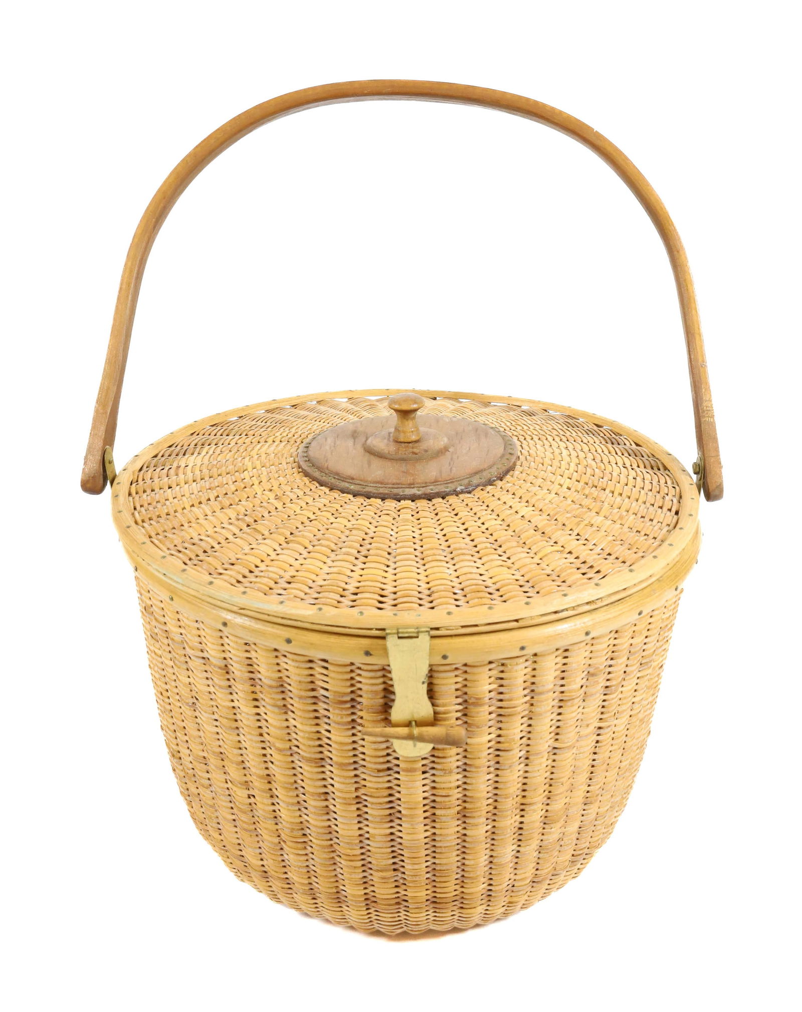 NANTUCKET LIDDED BASKET (1 of 5)