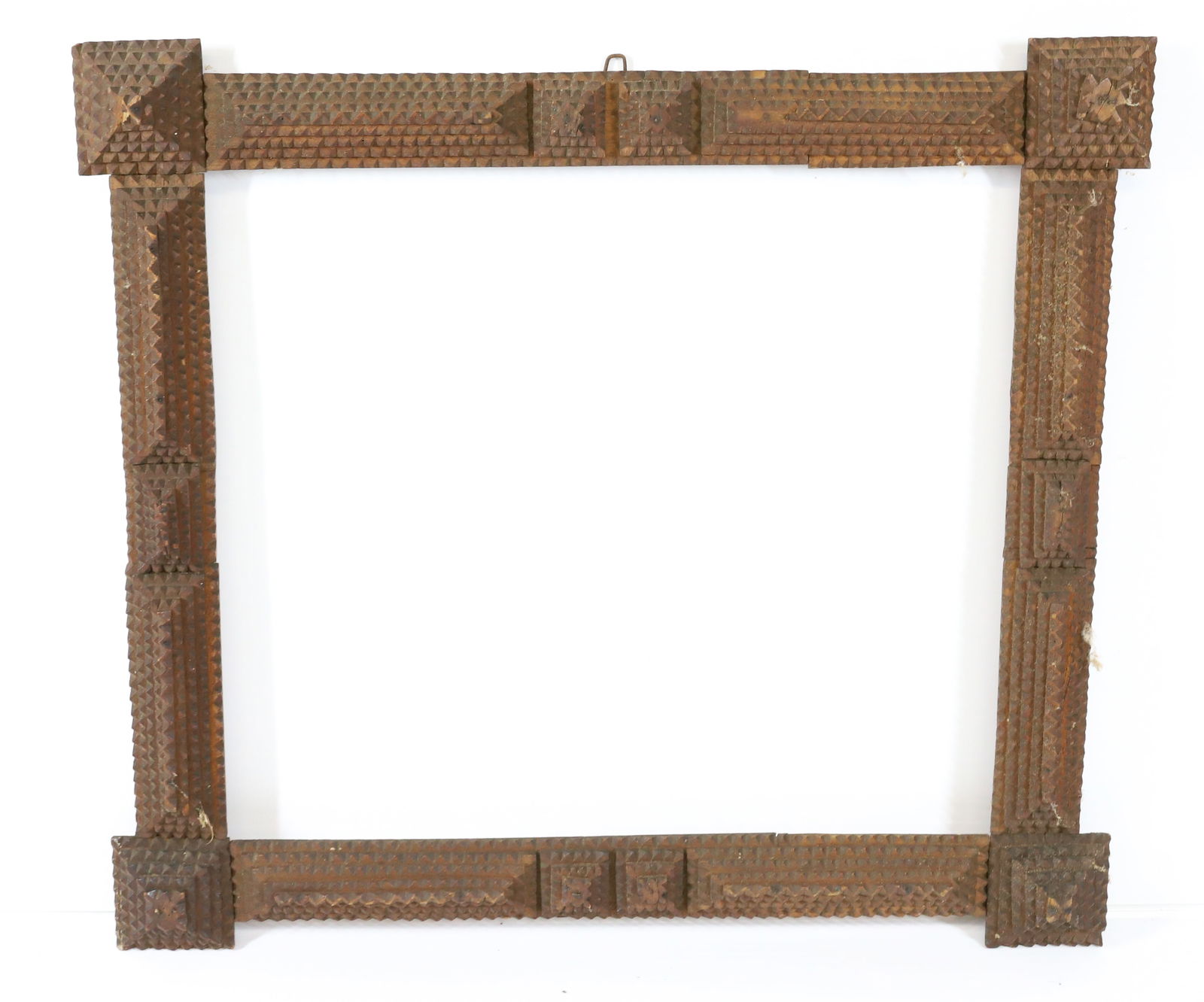 TRAMP ART CARVED FRAME (1 of 3)