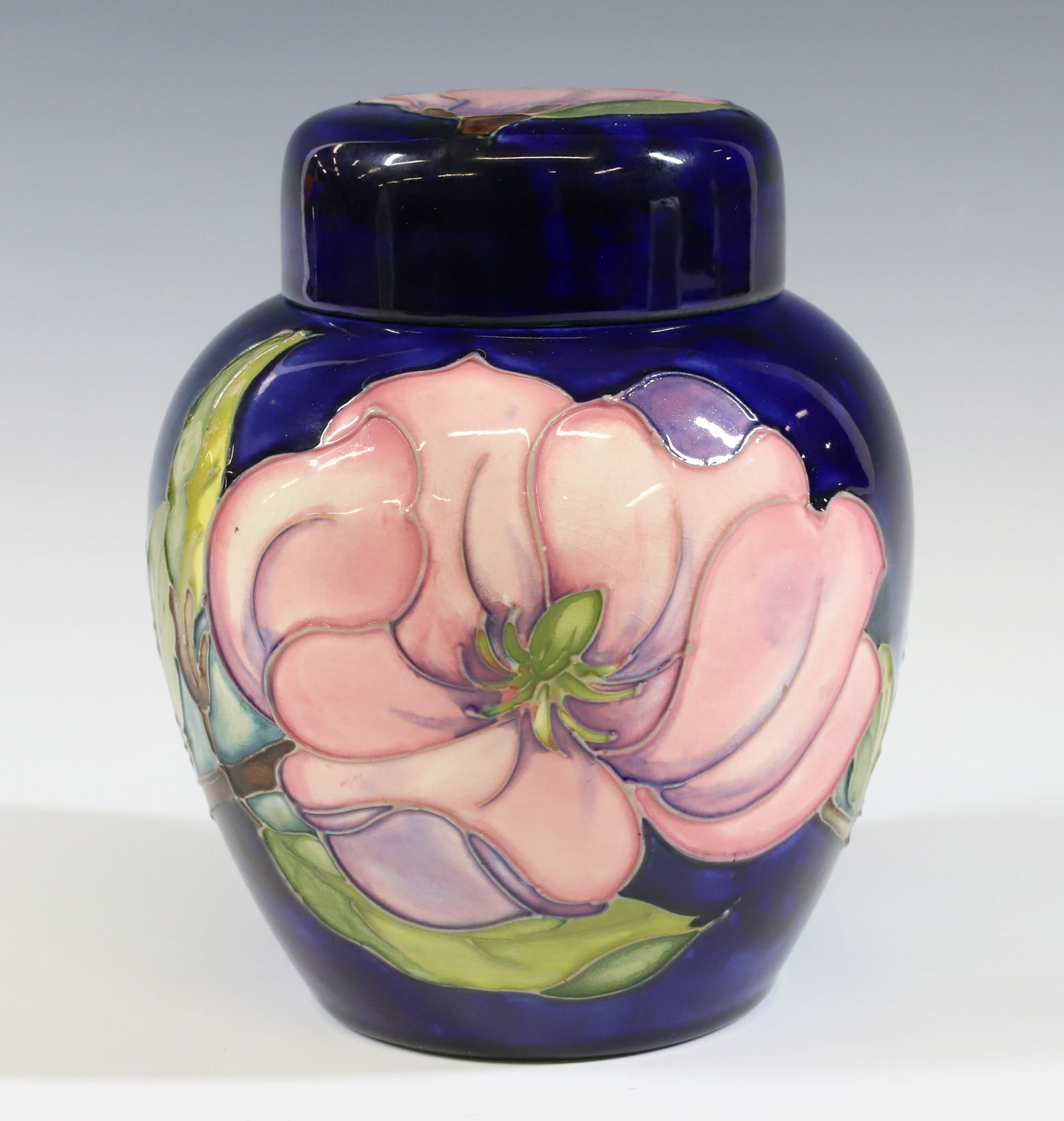 MOORCROFT GINGER JAR (1 of 5)