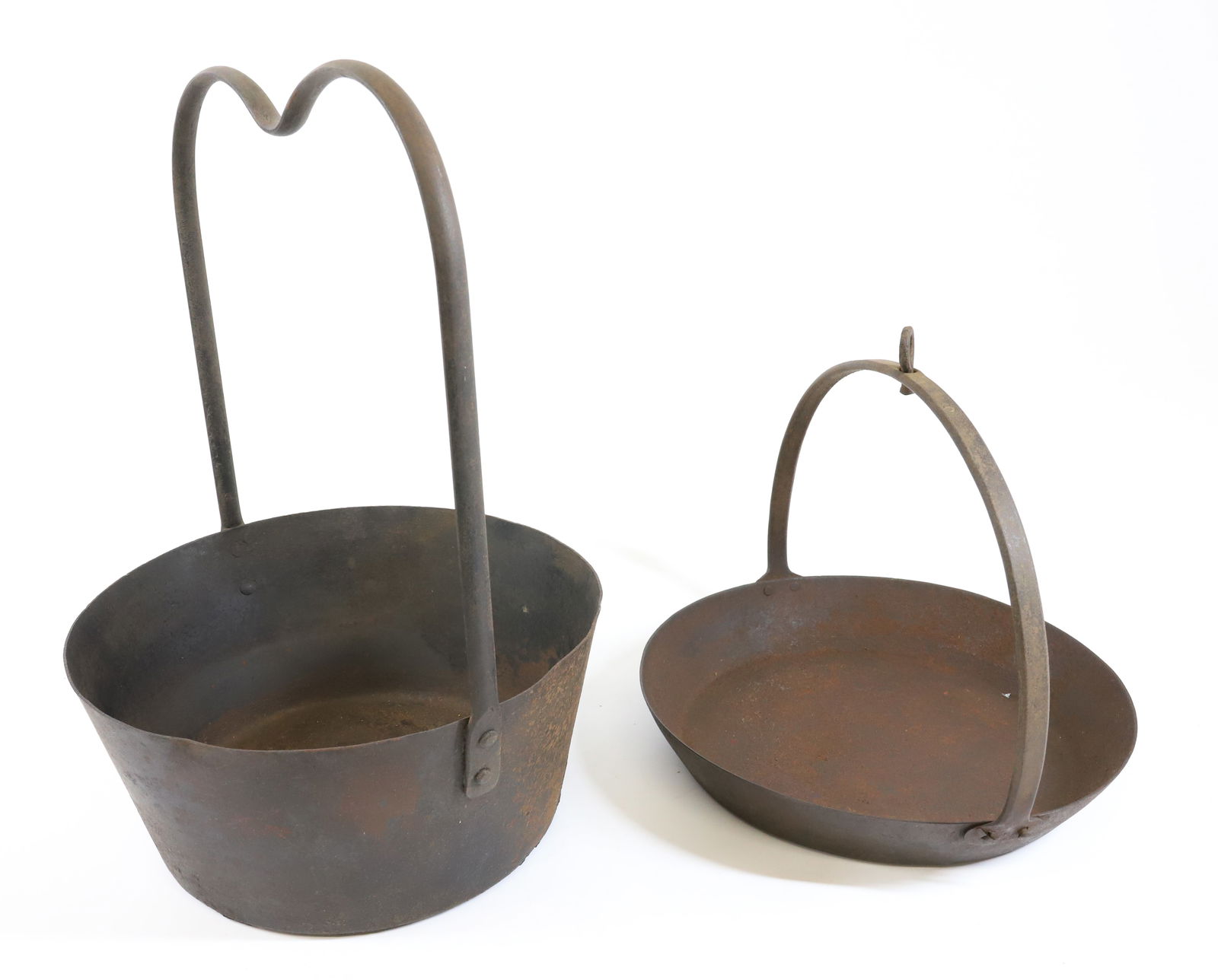 HANGING IRON SKILLET AND POT (1 of 4)