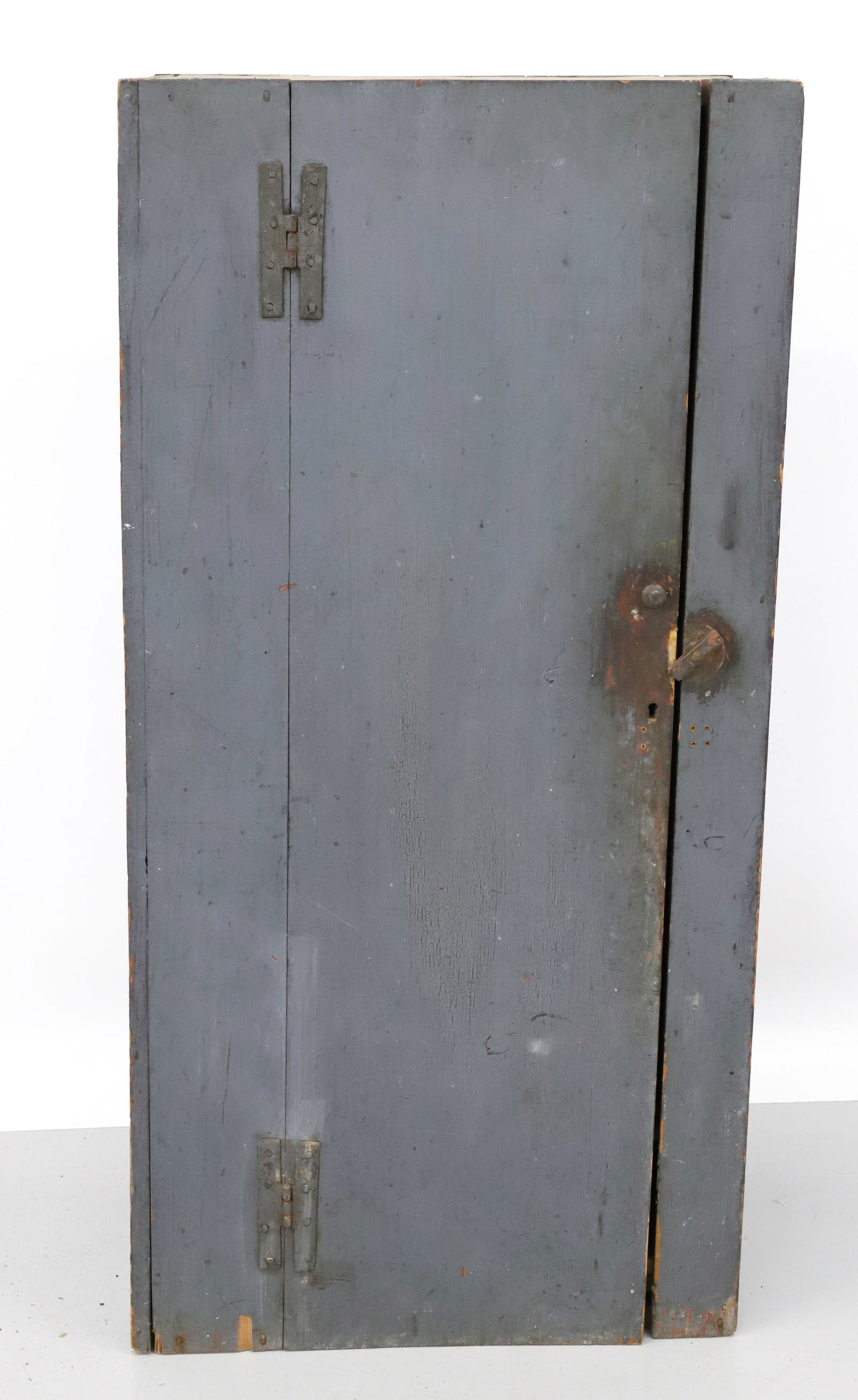 PAINTED ONE DOOR CUPBOARD (1 of 5)