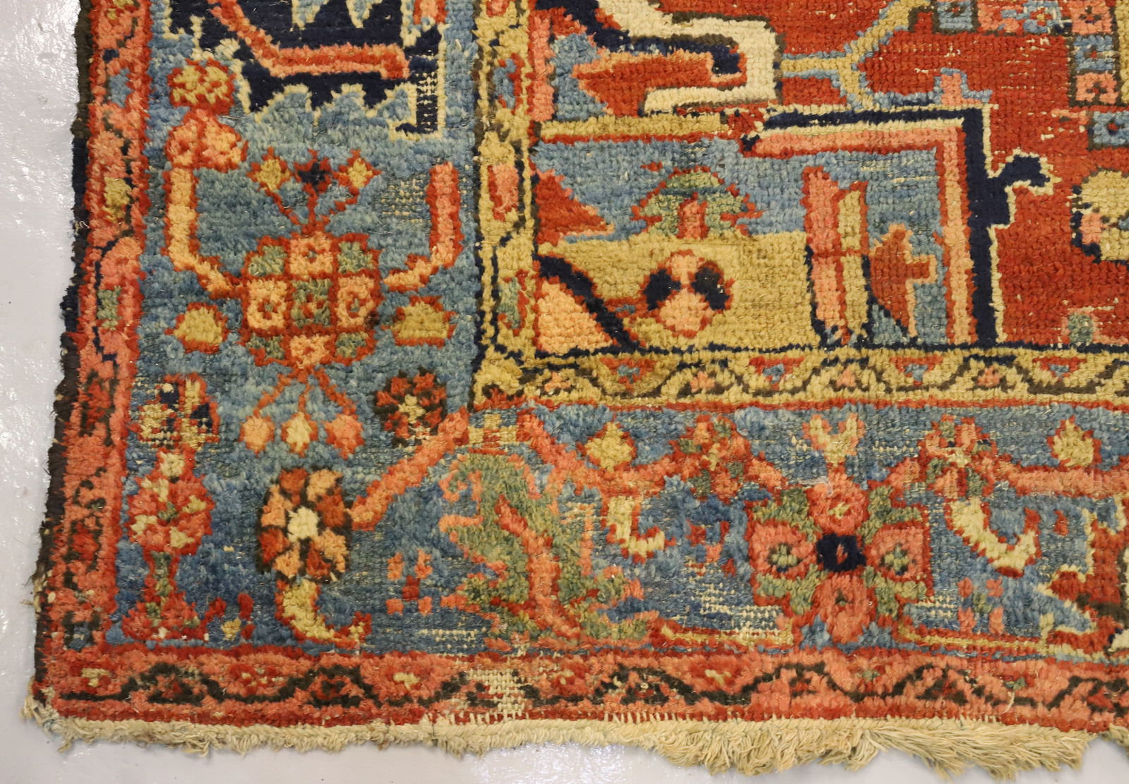 ANTIQUE HERIZ ROOM SIZE RUG (1 of 12)