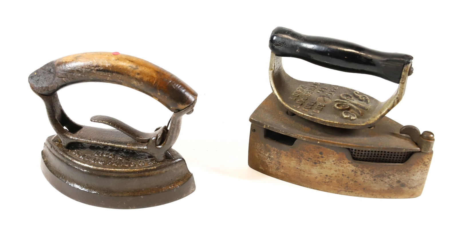 (2) ANTIQUE PRESSING IRONS (1 of 5)
