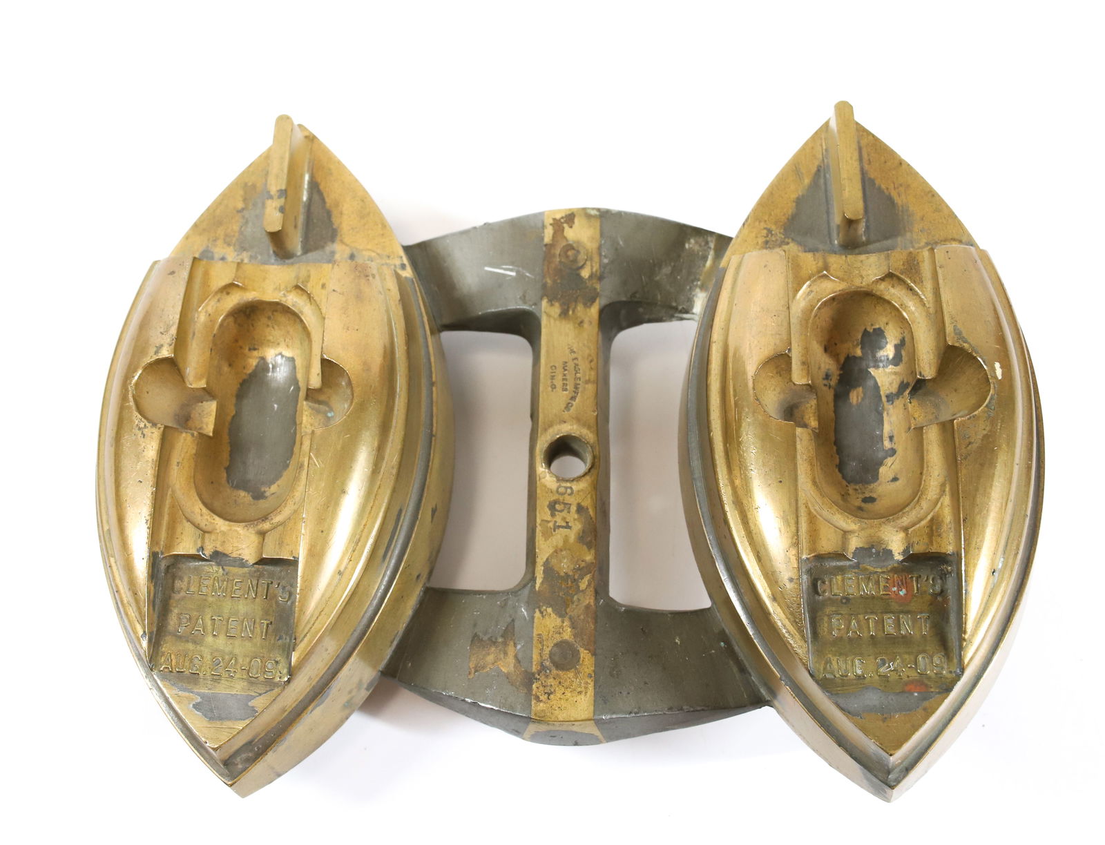 COLD HANDLE IRON MOLD, CLEMENT PATENT (1 of 2)