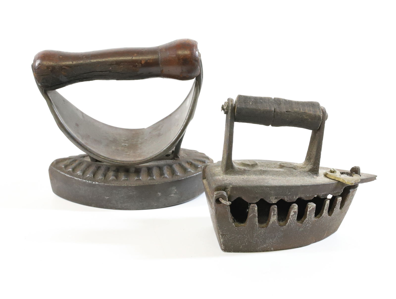 POLISHING IRON AND MINIATURE CHARCOAL IRON (1 of 3)