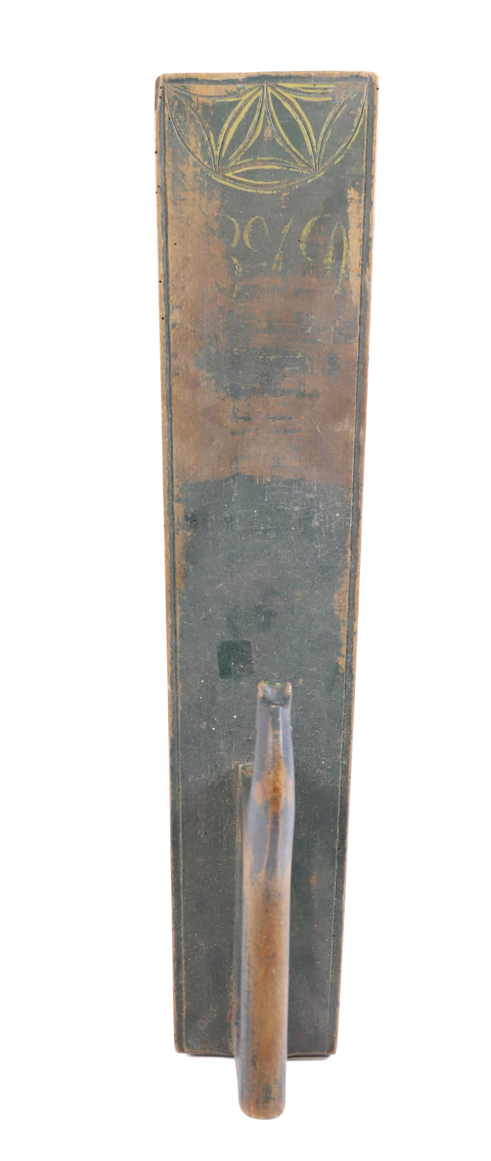 19TH C. CARVED MANGLE BOARD (1 of 5)