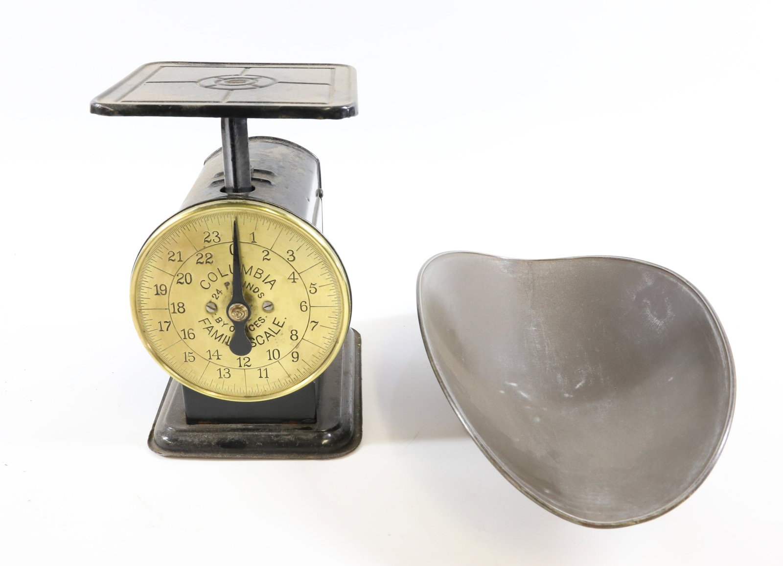 ANTIQUE SCALE (1 of 4)