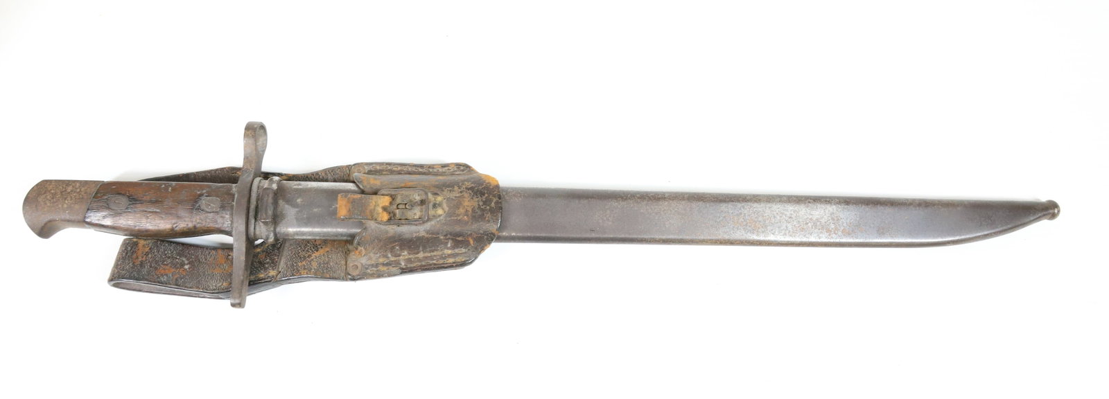 JAPANESE ARISAKA BAYONET SCABBARD: BLADE STAMPED AT HANDLE, 21"