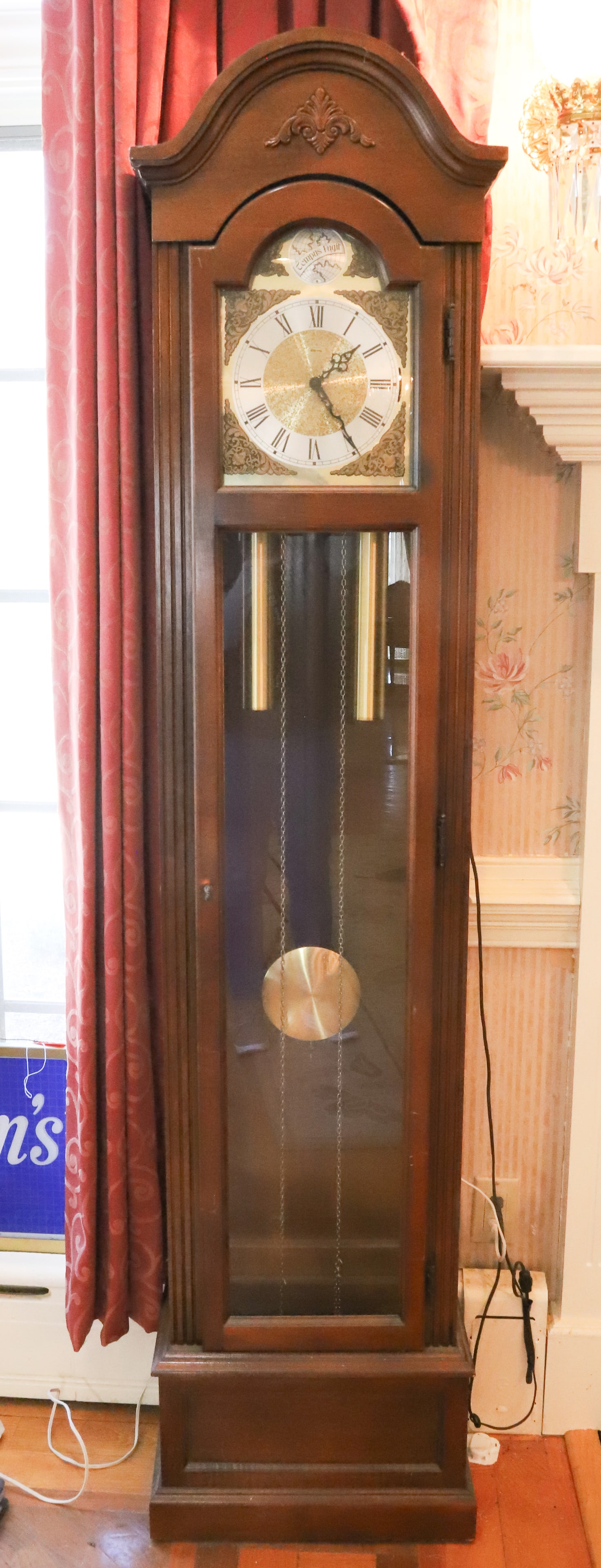 RIDGEWAY GRANDFATHER CLOCK (1 of 4)