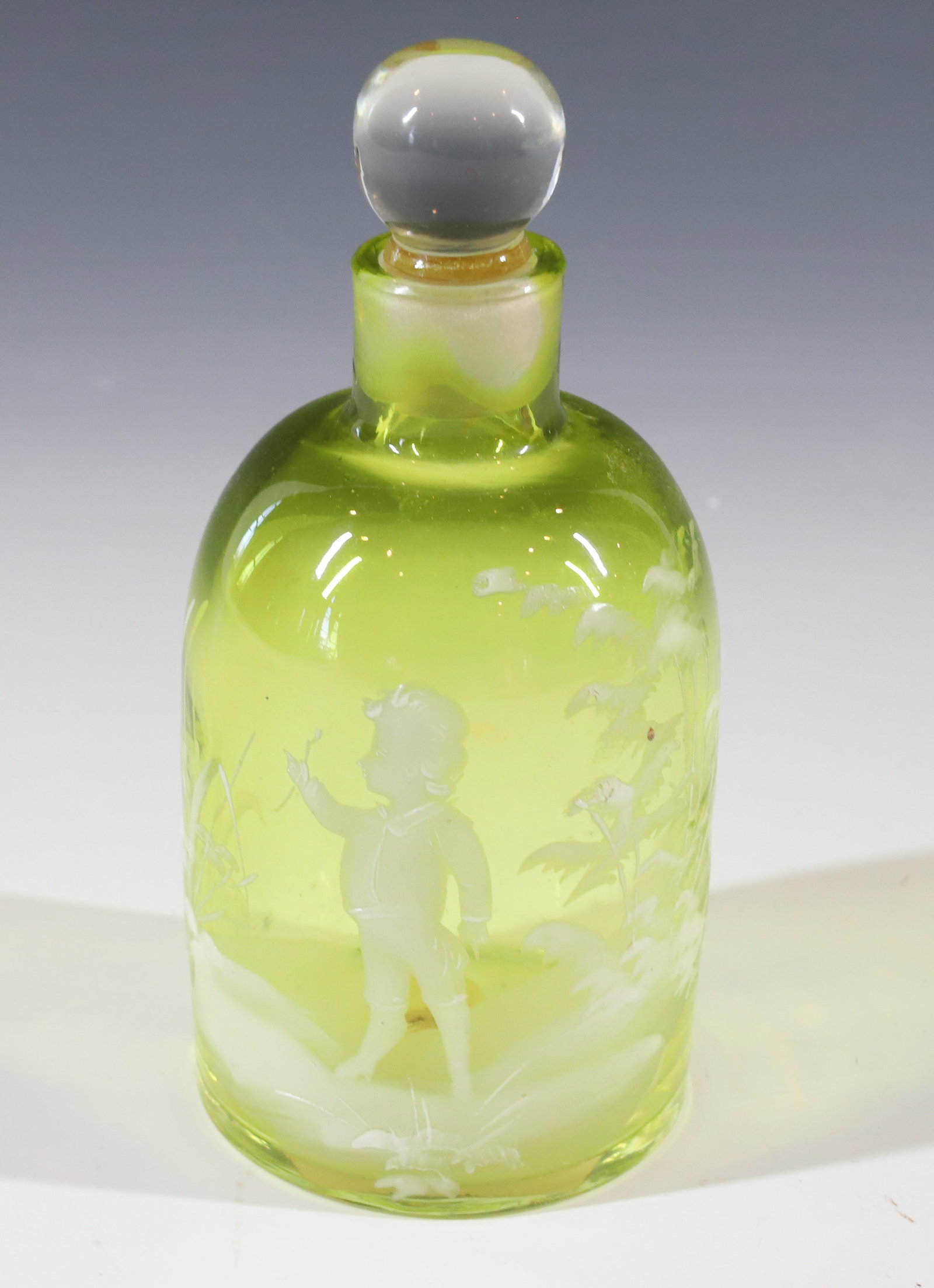 MARY GREGORY TYPE PERFUME BOTTLE (1 of 5)