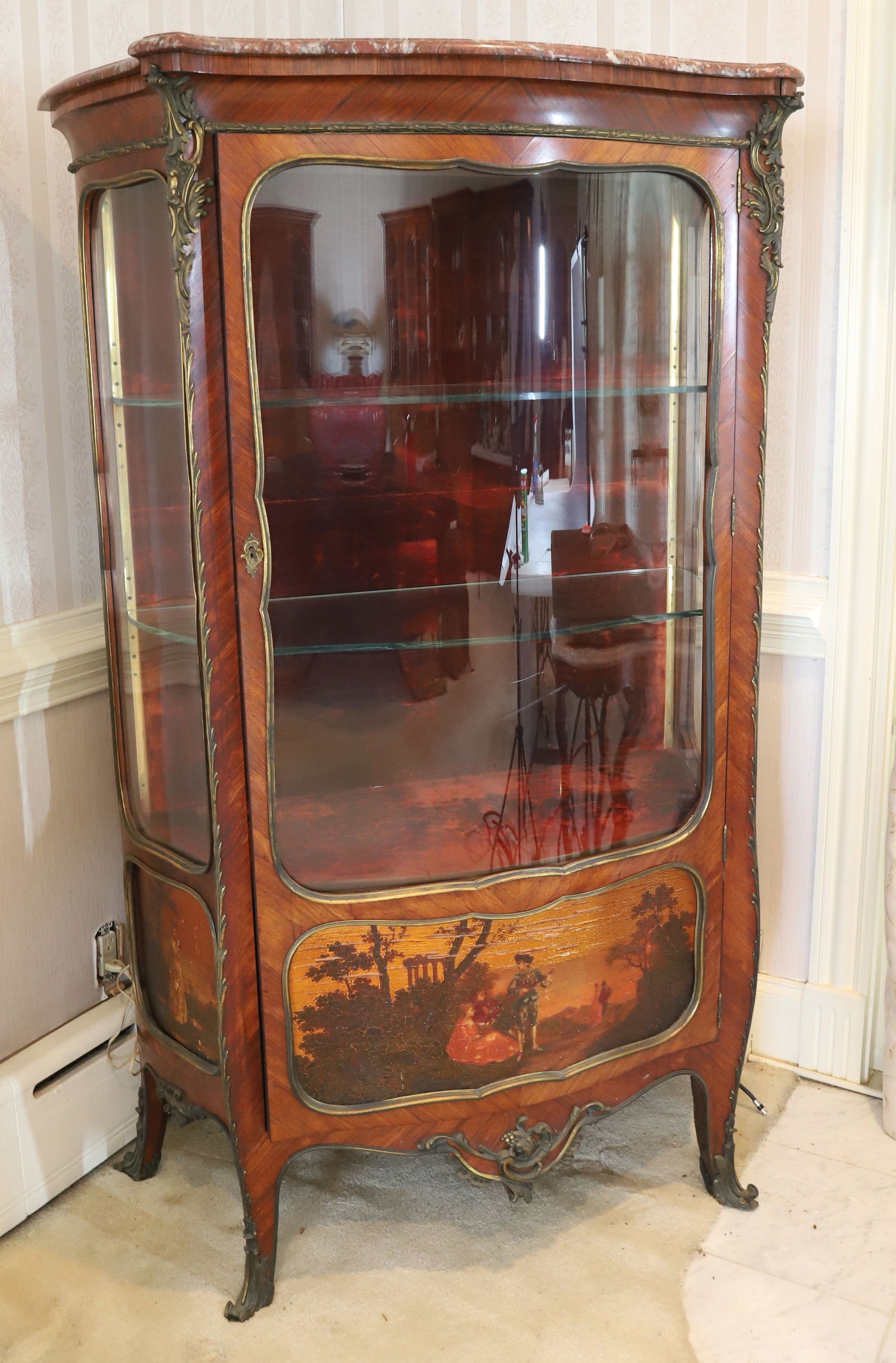 FRENCH DISPLAY CABINET (1 of 11)